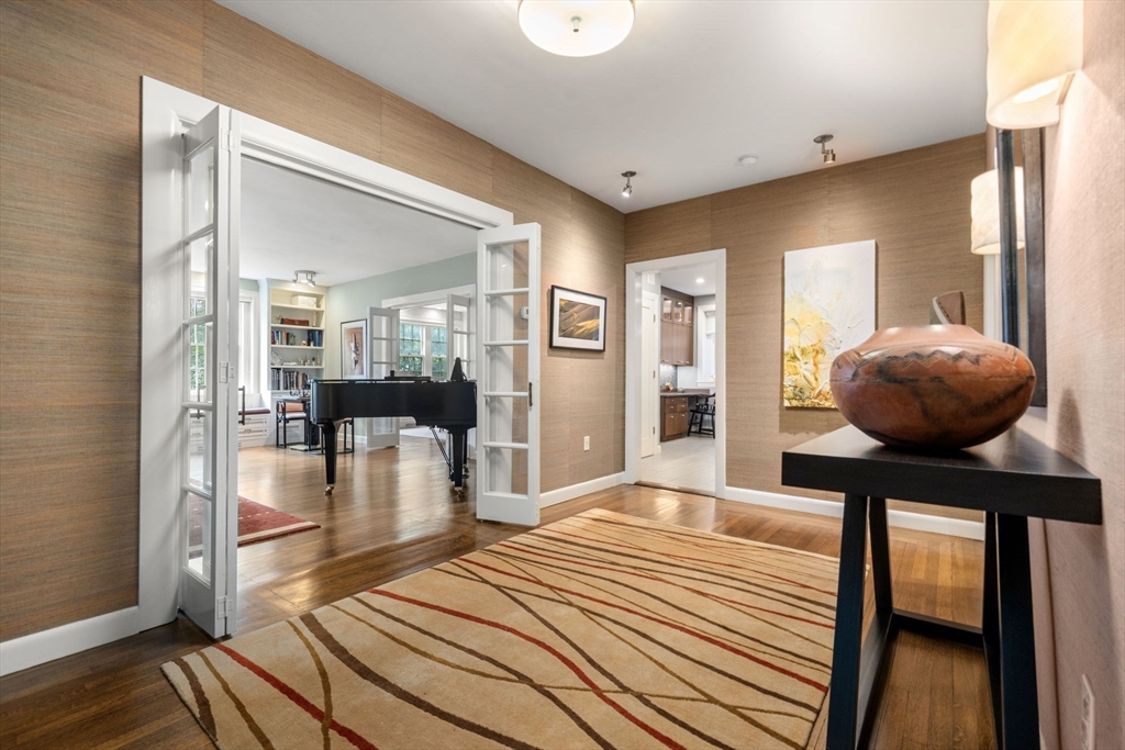 17 James St # 1