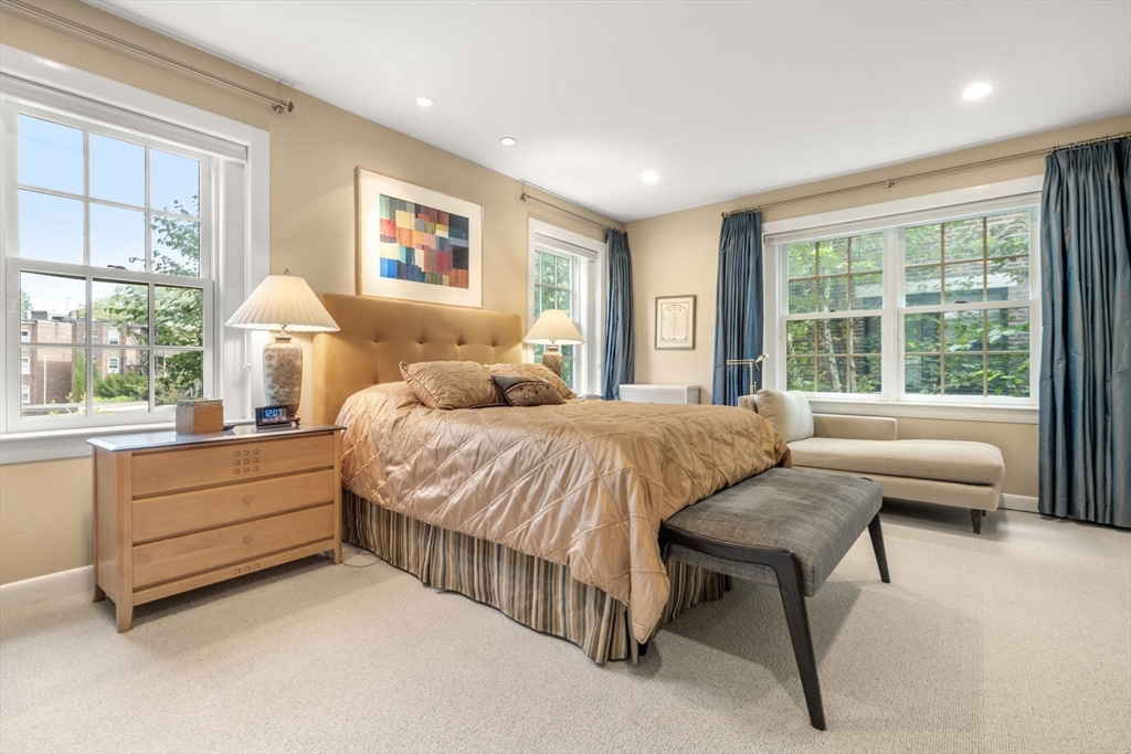 17 James St # 1