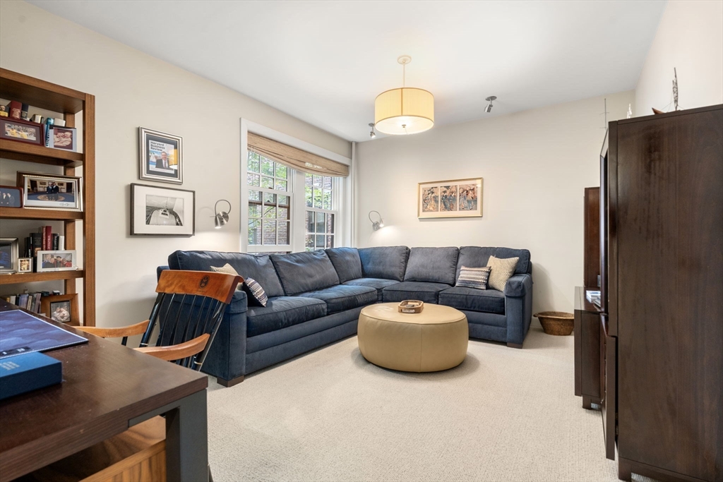 17 James St # 1