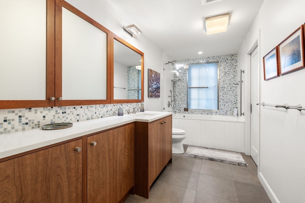 17 James St # 1