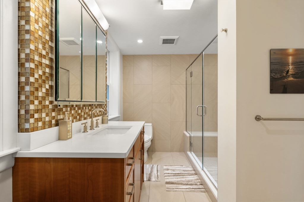 17 James St # 1