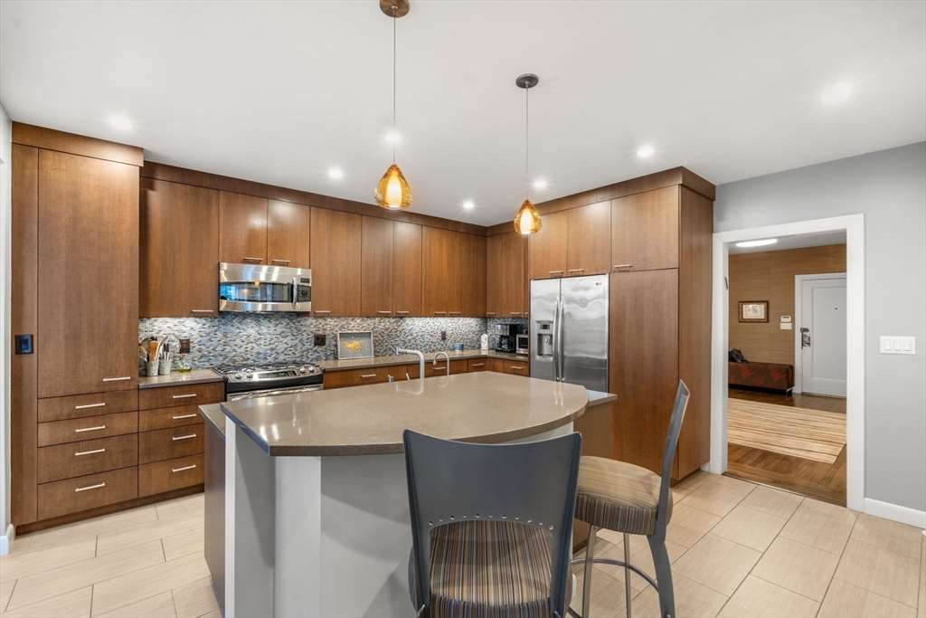 17 James St # 1