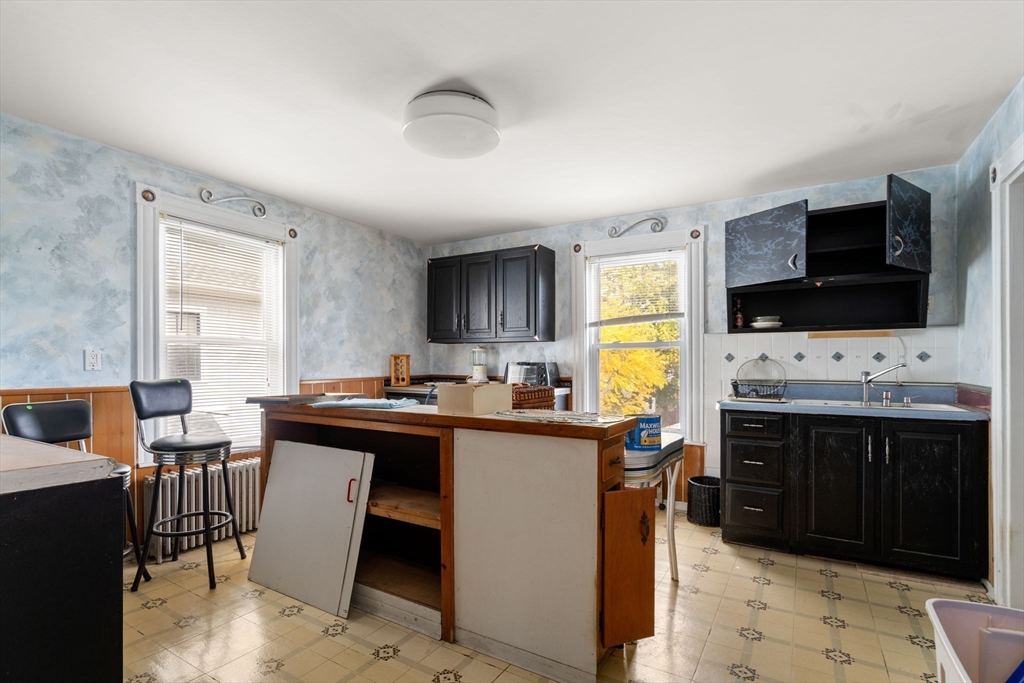 188-190 Adams St