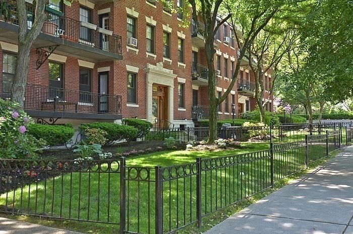 1758 Commonwealth Ave # 12