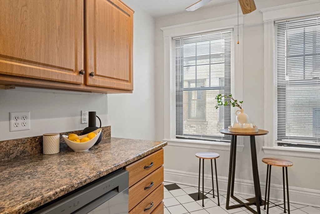1758 Commonwealth Ave # 12