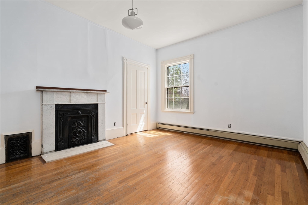 19 Linden Street