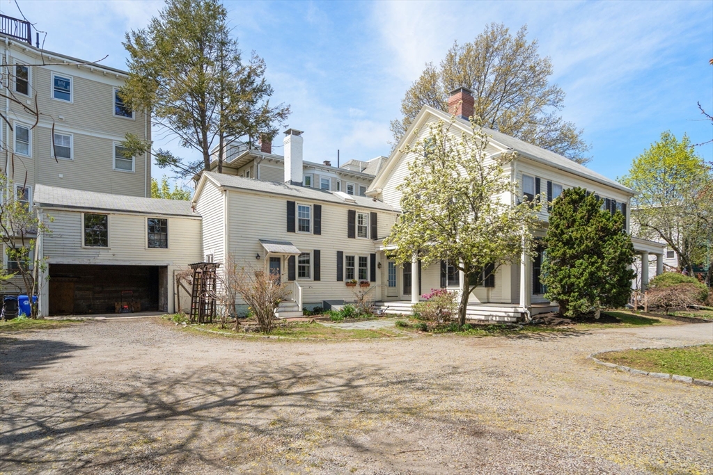 19 Linden Street
