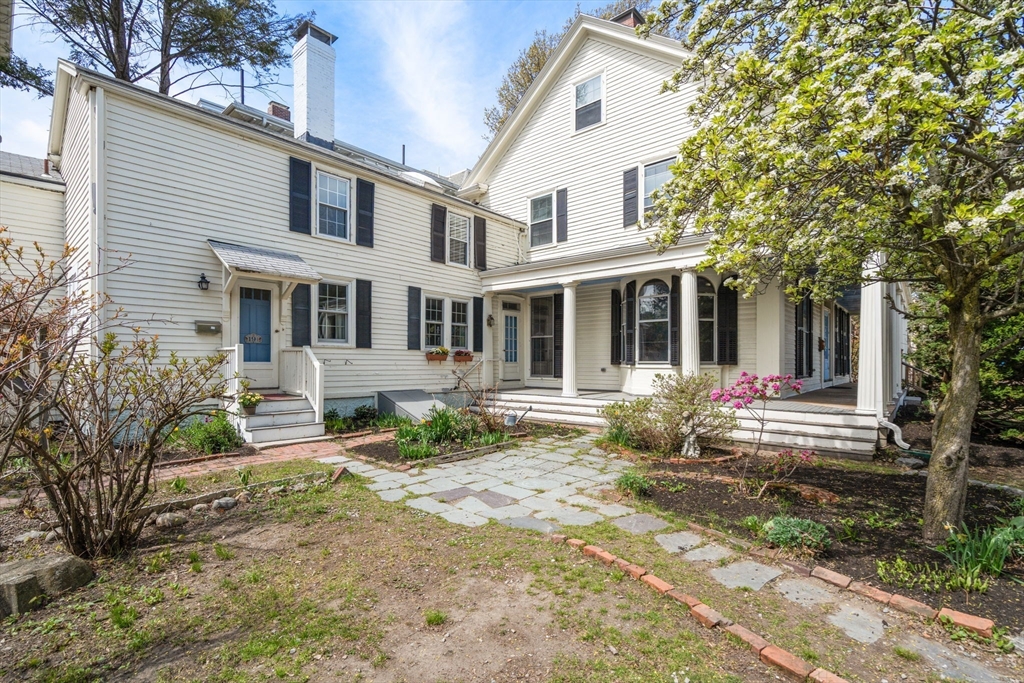 19 Linden Street