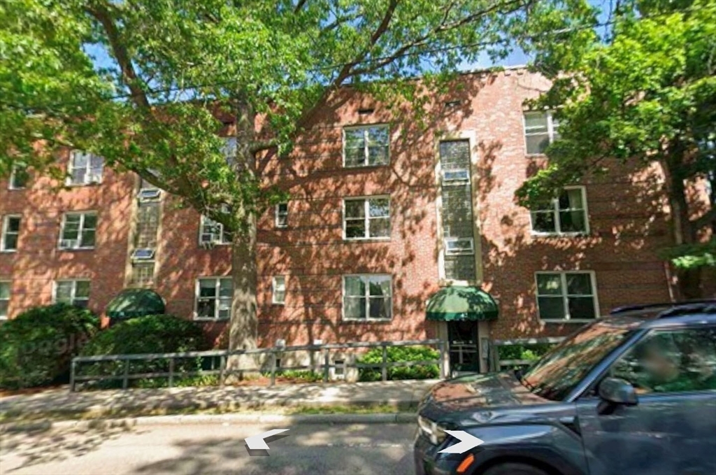 42 Dean Rd # 5