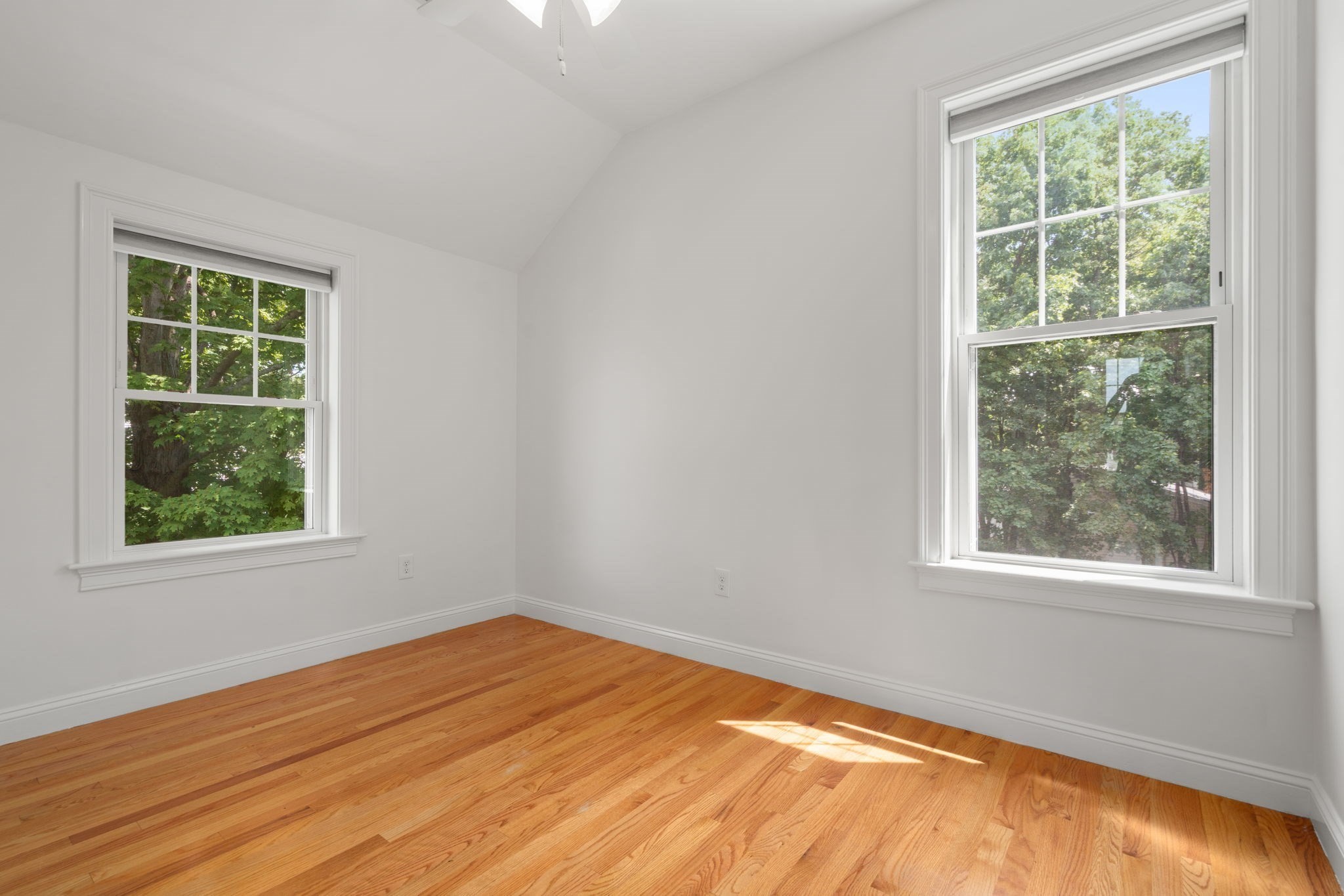 12 Lancaster Rd