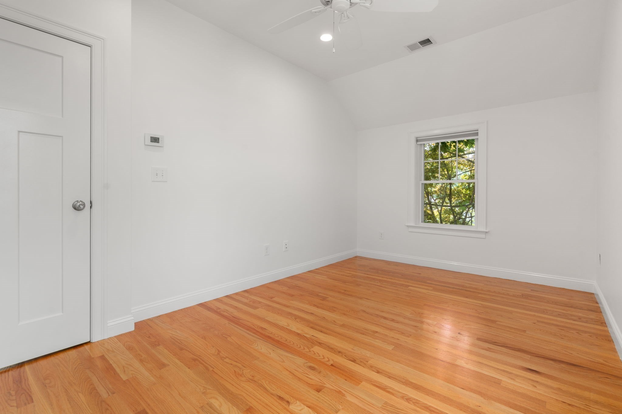 12 Lancaster Rd