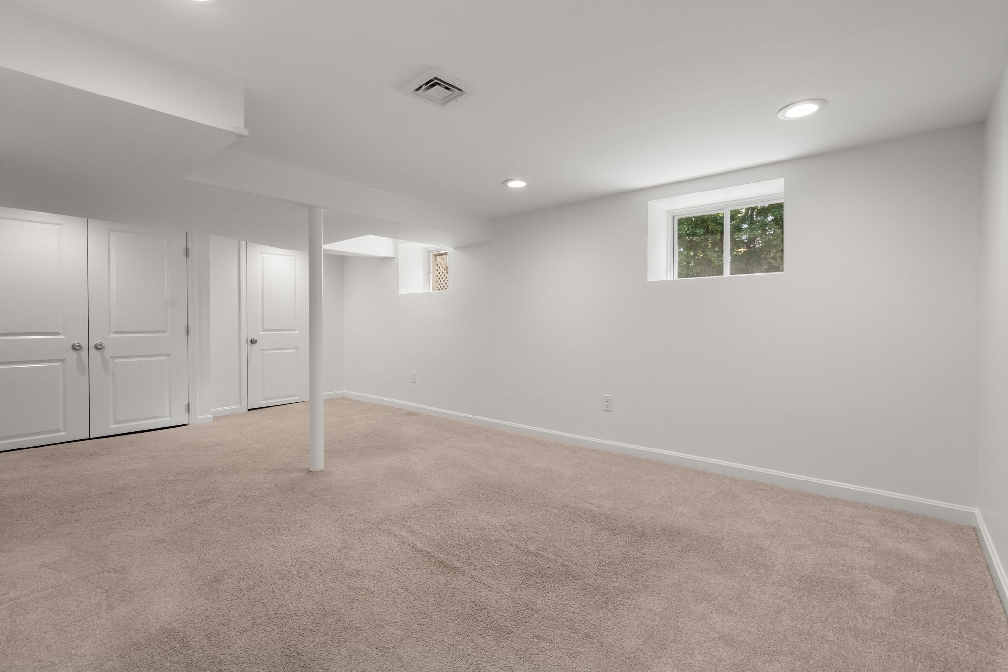 12 Lancaster Rd