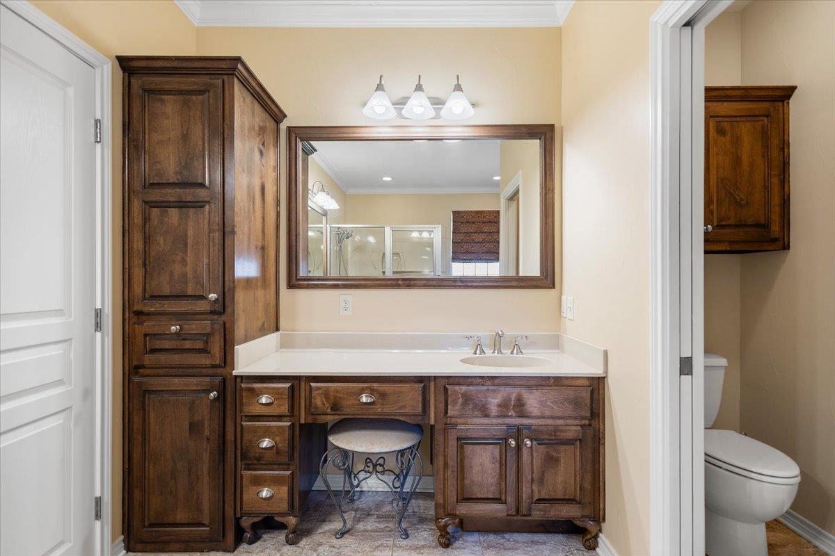 4789 Sunrise Dr.