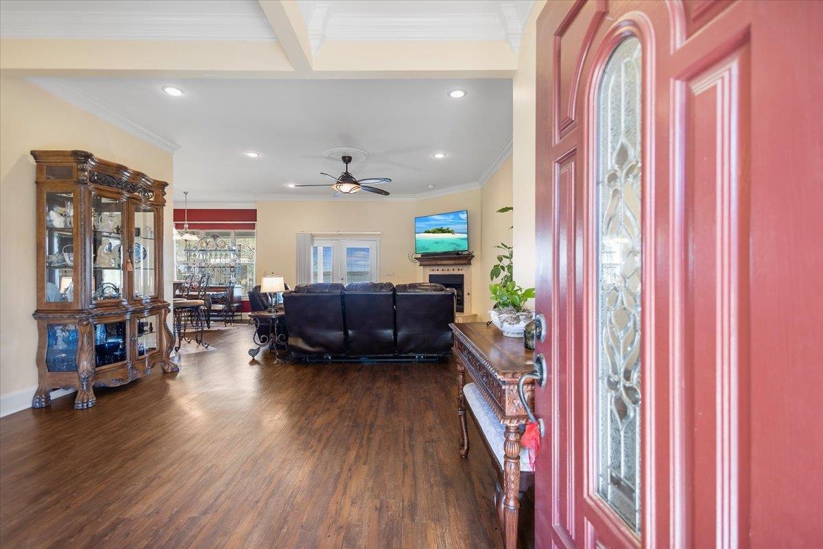 4789 Sunrise Dr.