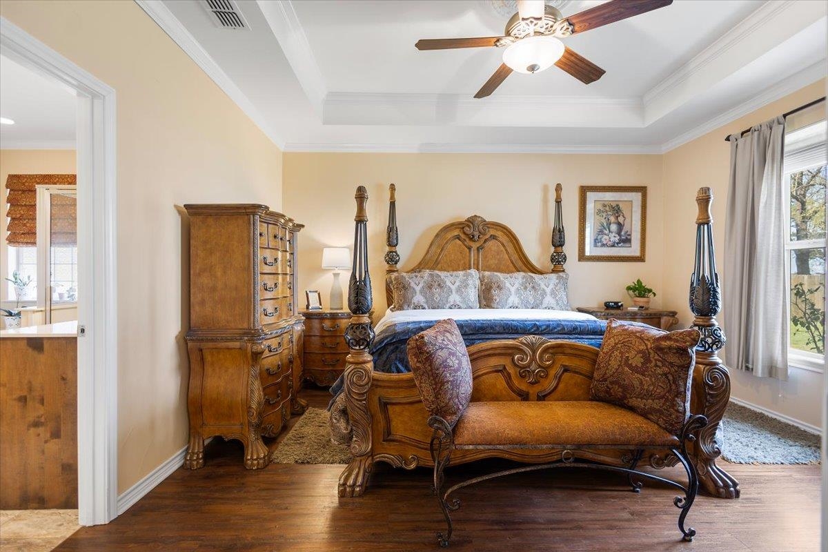 4789 Sunrise Dr.
