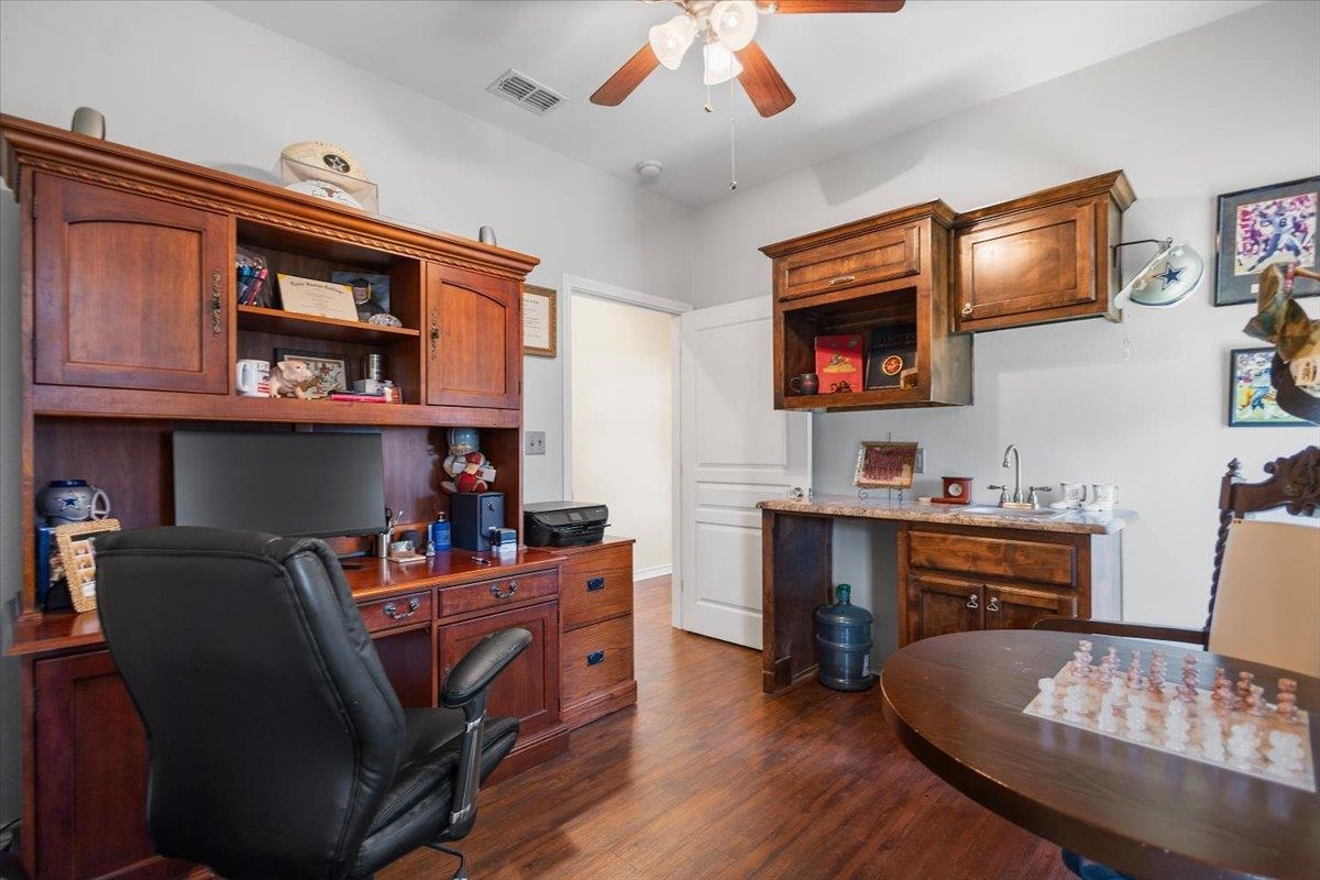 4789 Sunrise Dr.