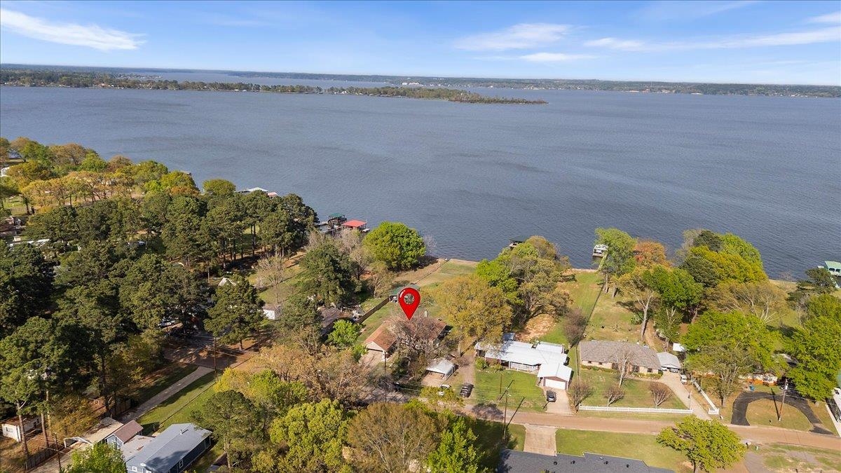 4789 Sunrise Dr.