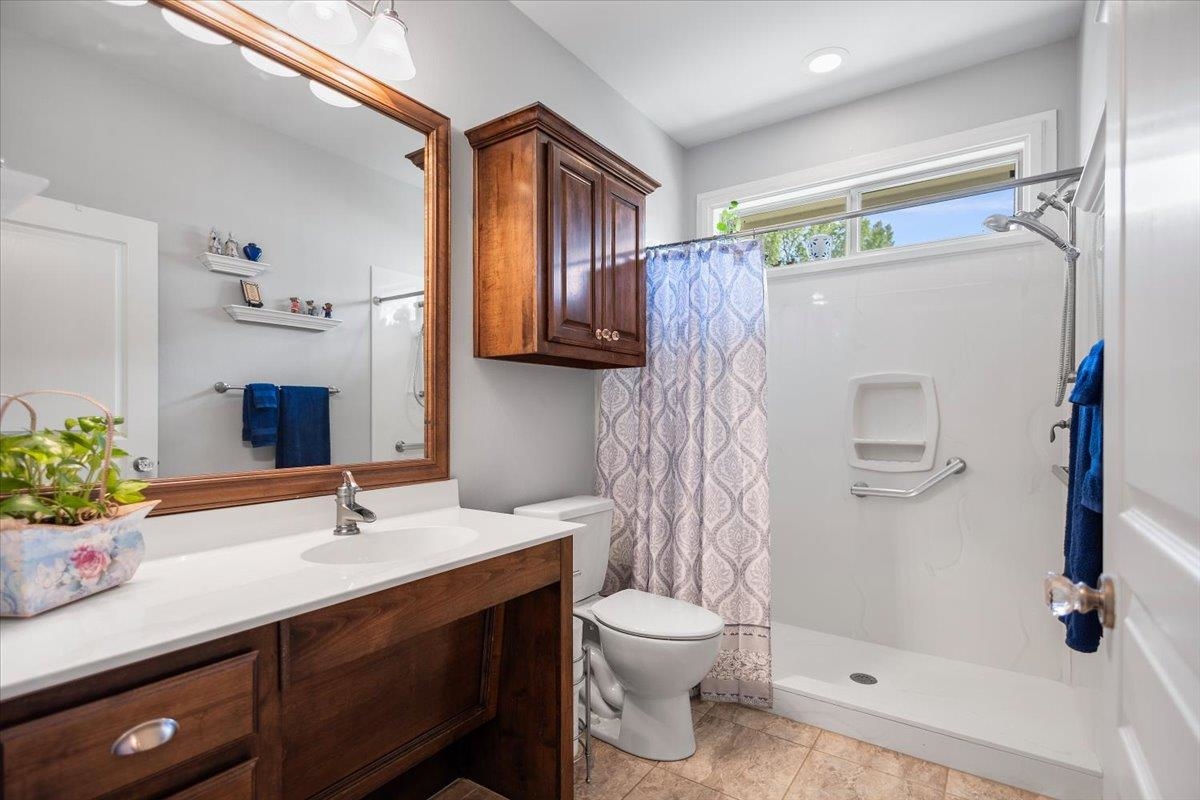 4789 Sunrise Dr.