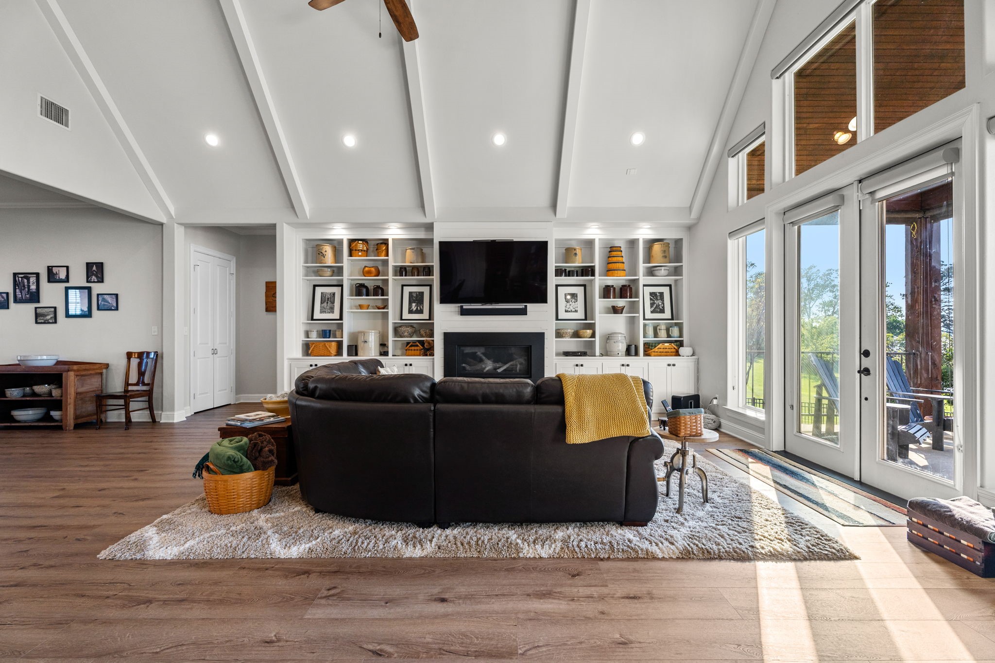 10750 Windrock Drive