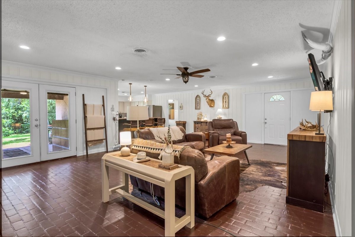 1709 Okeefe Road