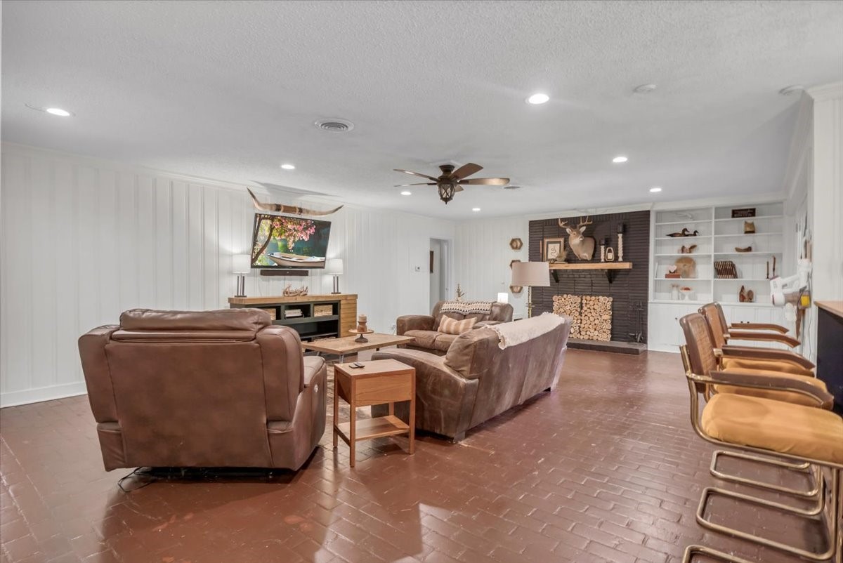 1709 Okeefe Road