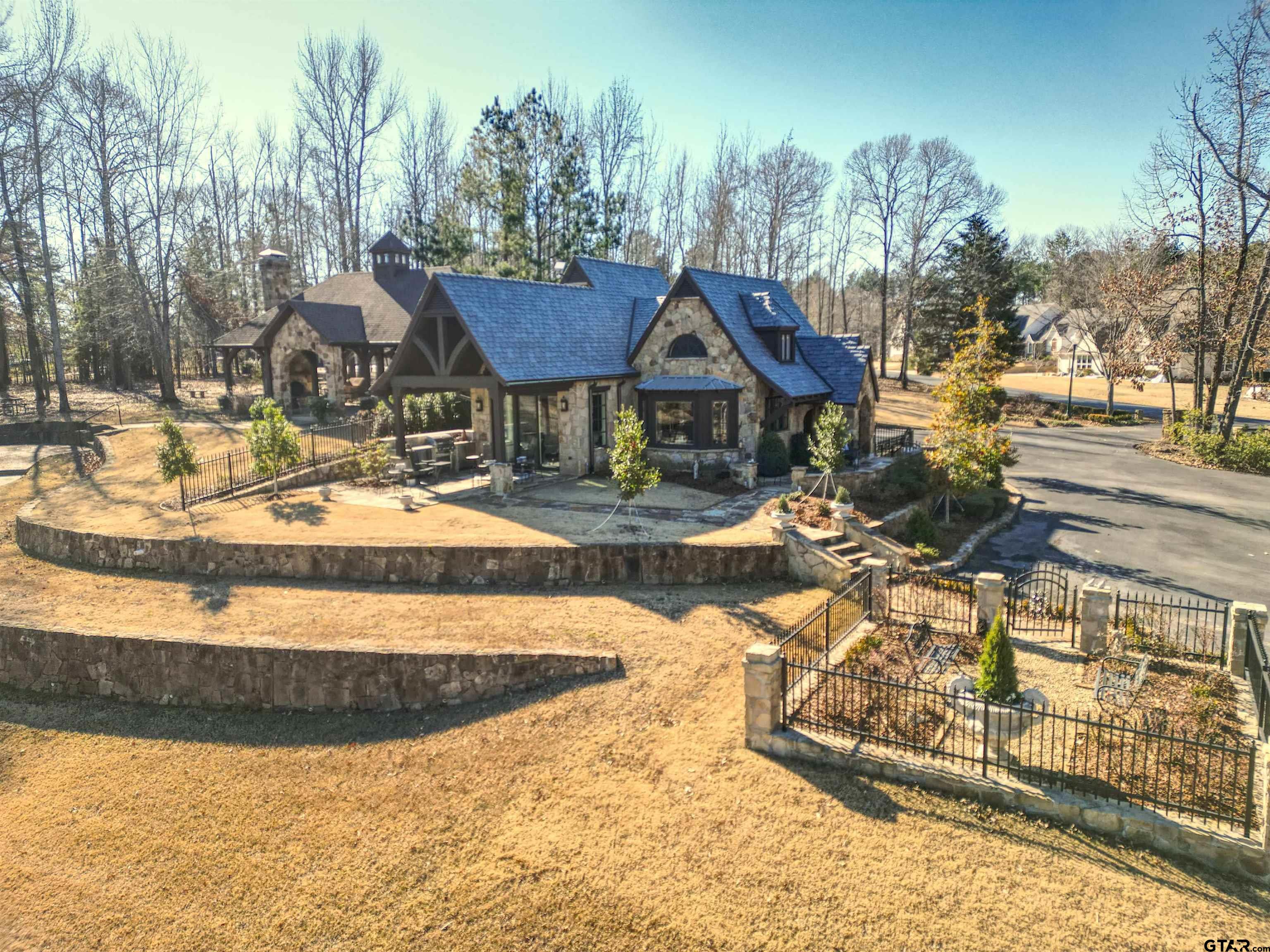 5644 & 5658 Nathan Dr.