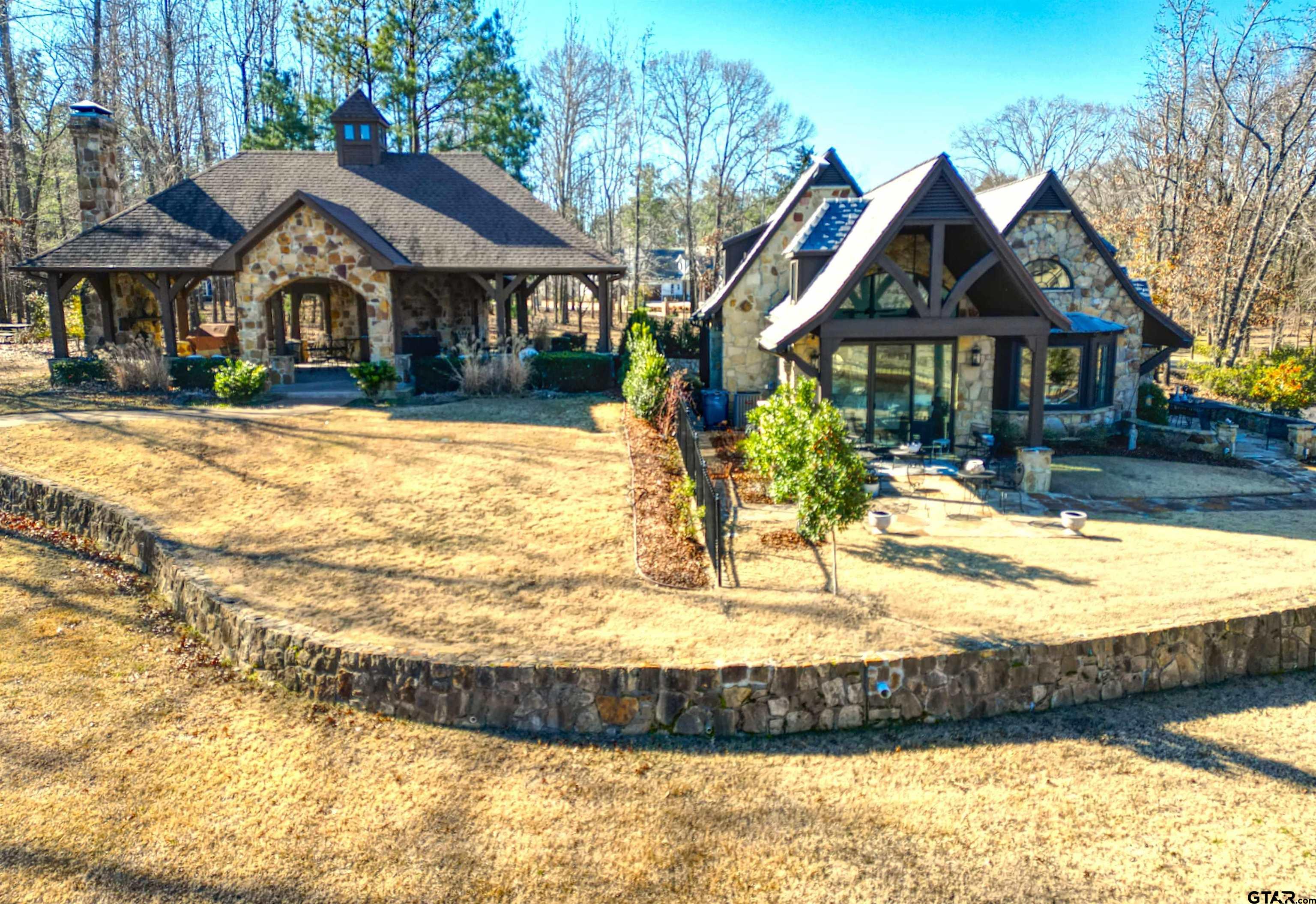 5644 & 5658 Nathan Dr.