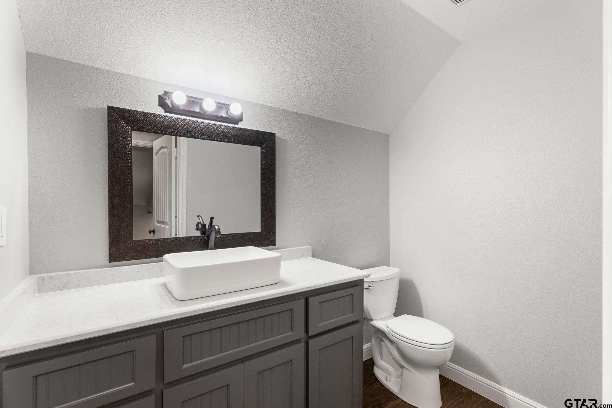 299 VZ COUNTY ROAD 2163