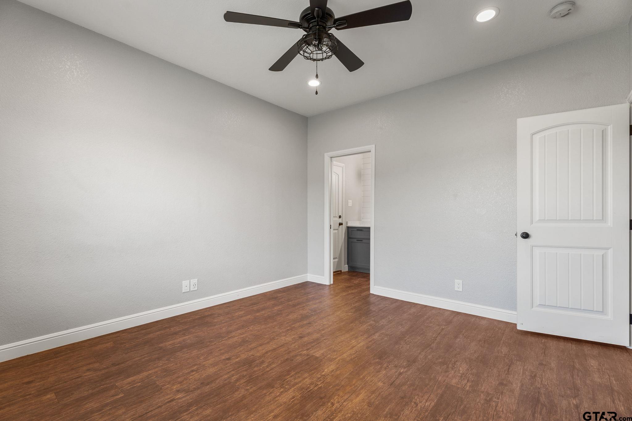 299 VZ COUNTY ROAD 2163
