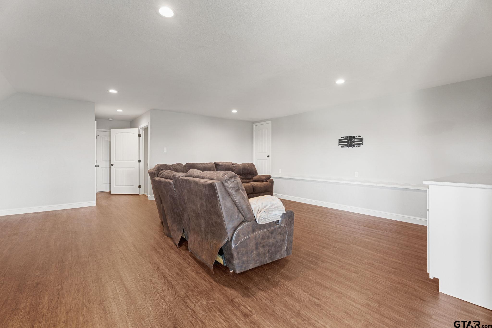 299 VZ COUNTY ROAD 2163