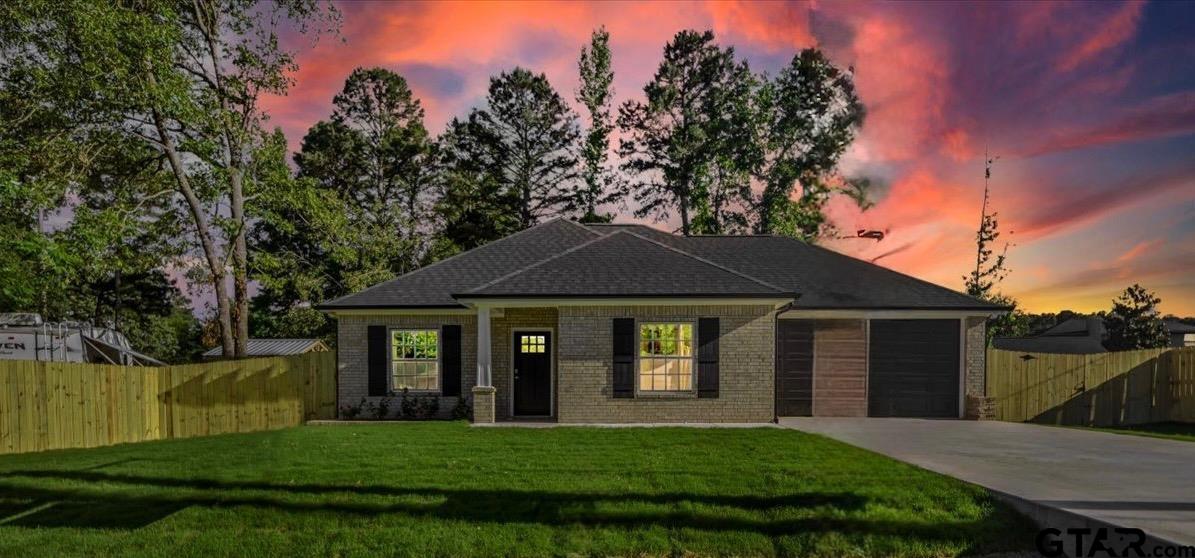 2377 Ridgley Dr