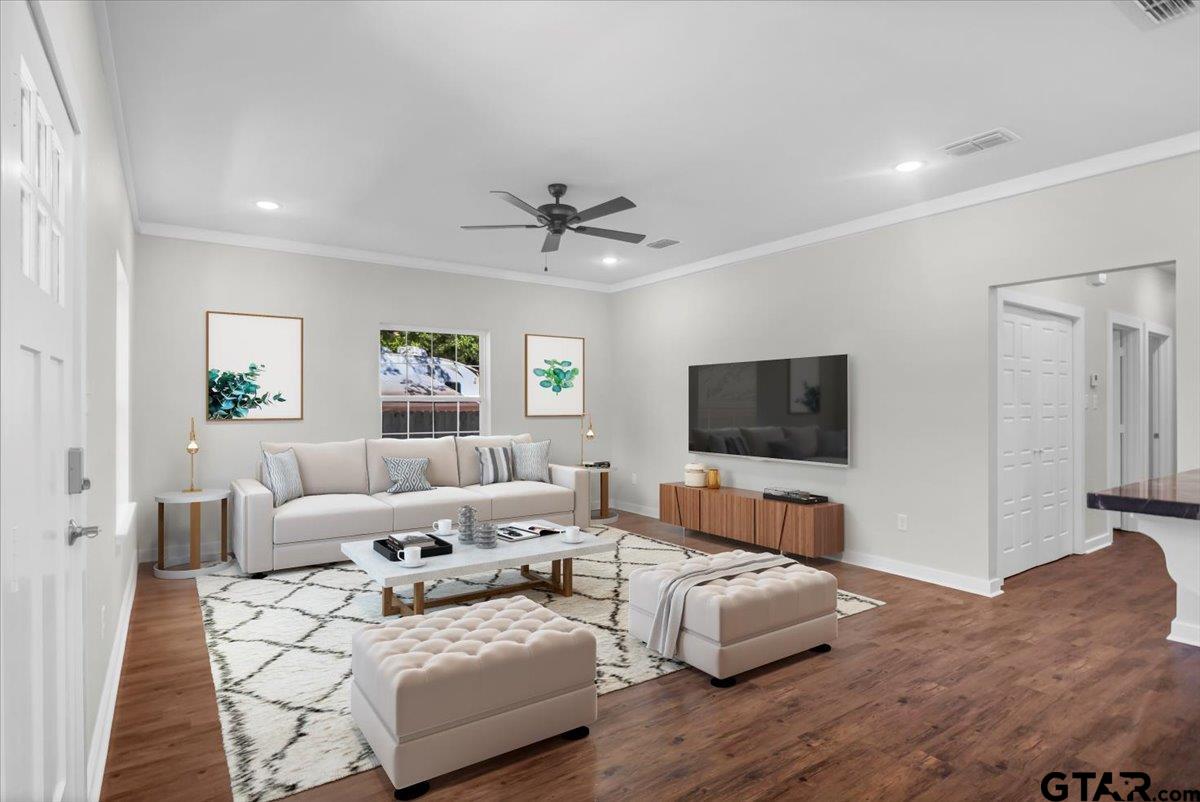 2377 Ridgley Dr
