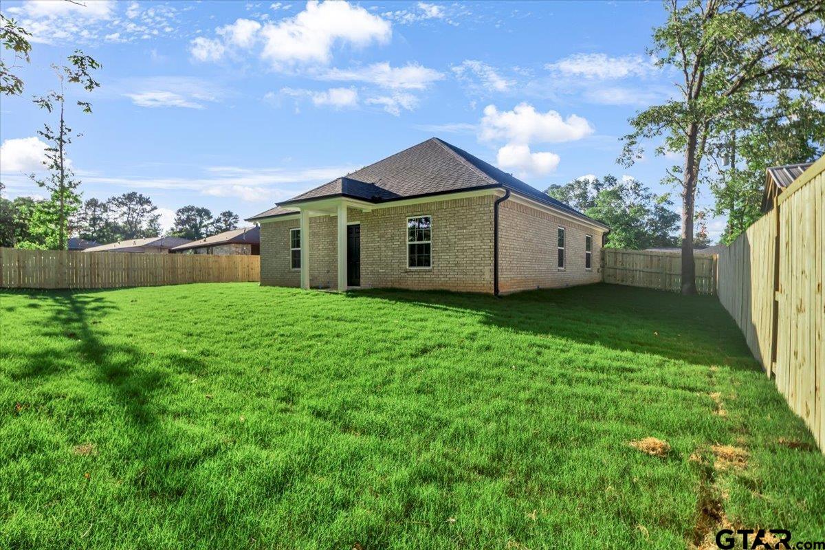 2377 Ridgley Dr