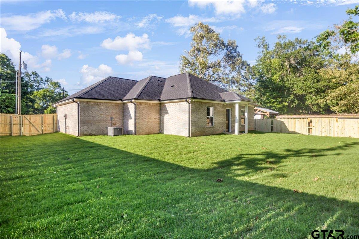 2377 Ridgley Dr