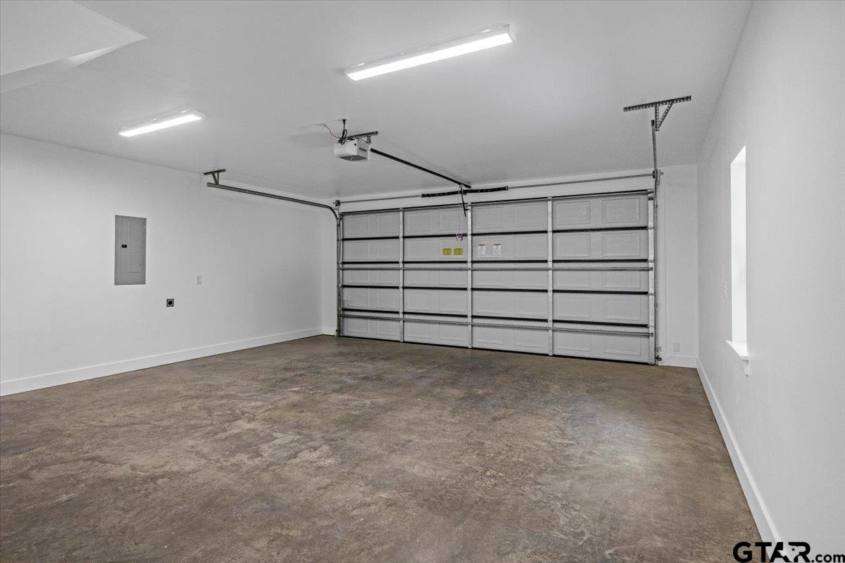 16022 RED OAK RD