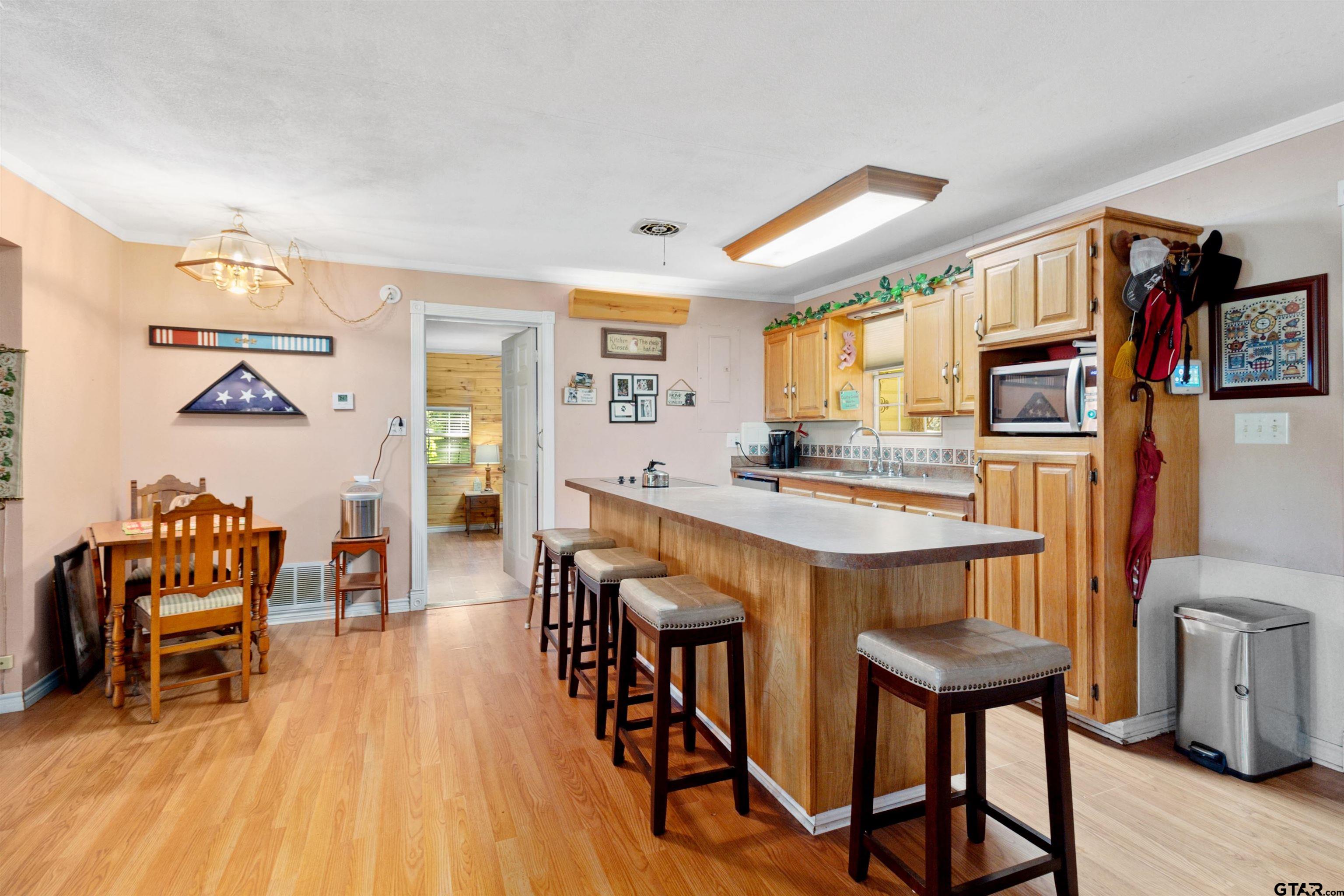 20009 SOUTHSIDE CIR