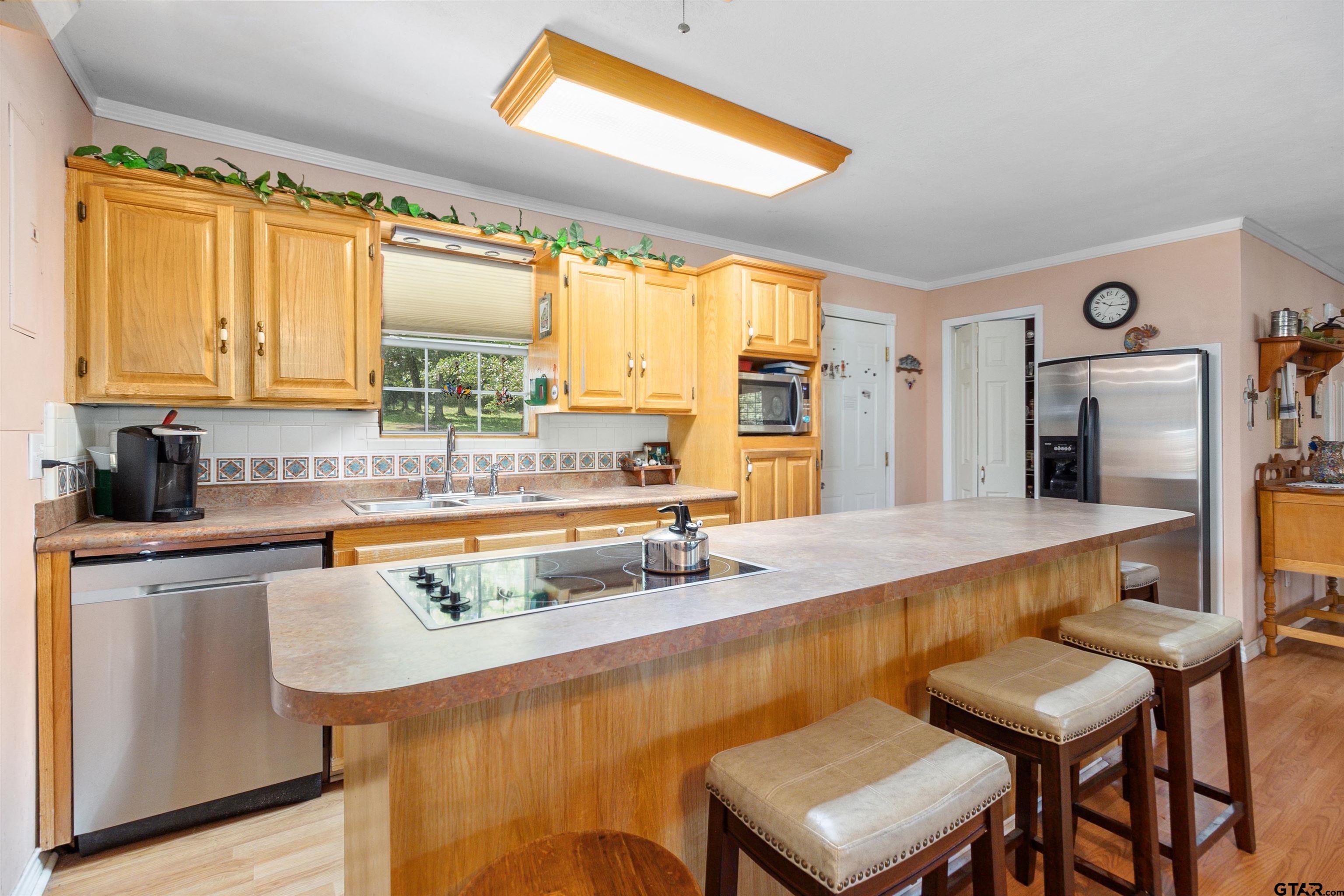 20009 SOUTHSIDE CIR
