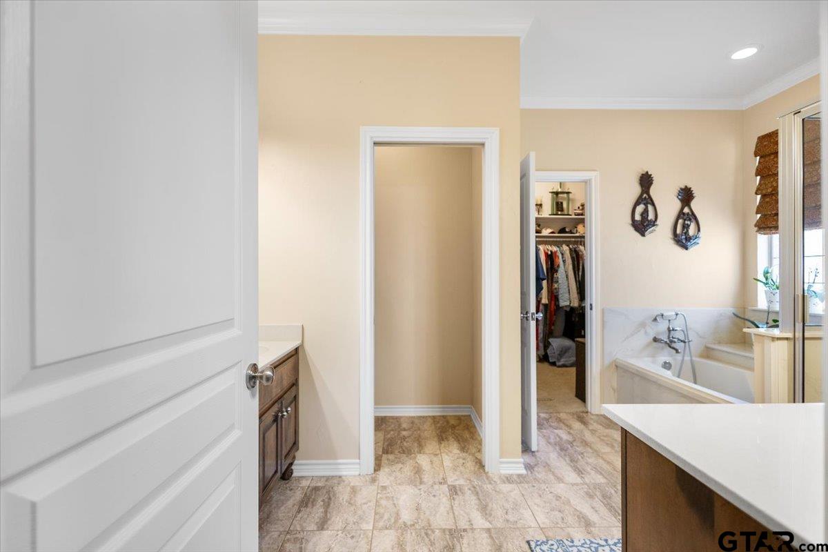 4789 Sunrise Dr.