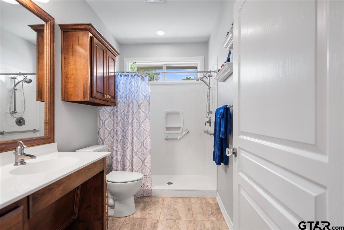 4789 Sunrise Dr.