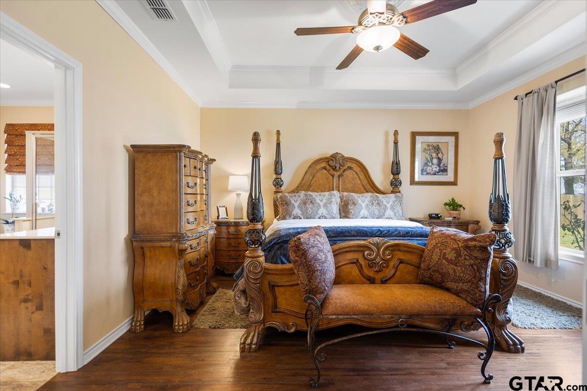4789 Sunrise Dr.