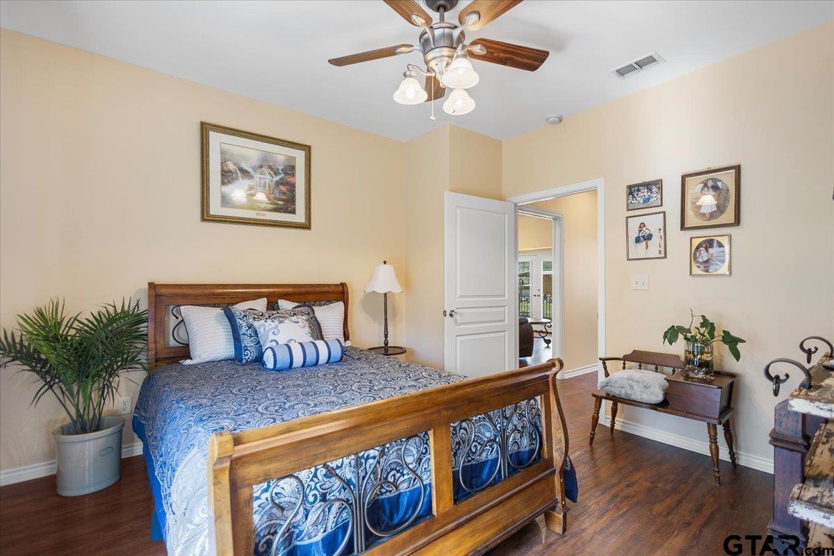 4789 Sunrise Dr.