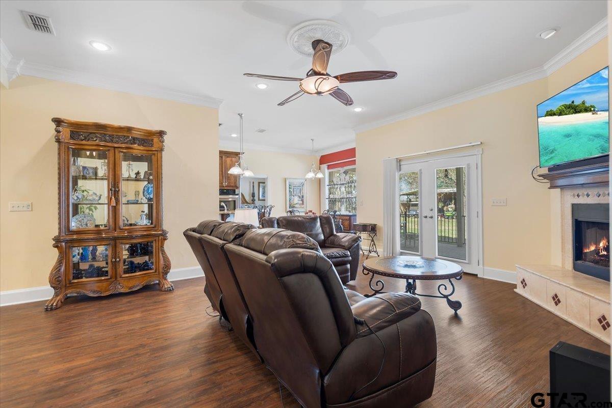 4789 Sunrise Dr.