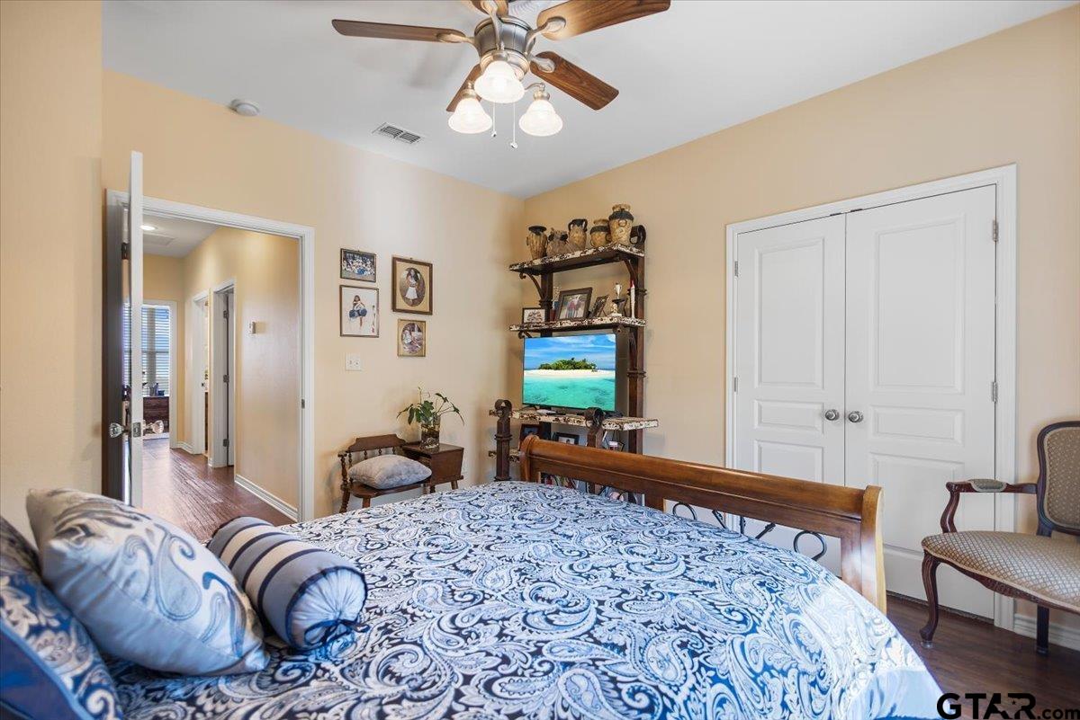 4789 Sunrise Dr.