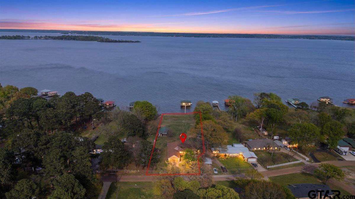 4789 Sunrise Dr.