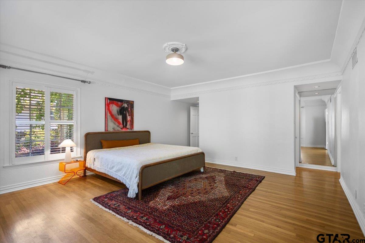 1420 Donnybrook