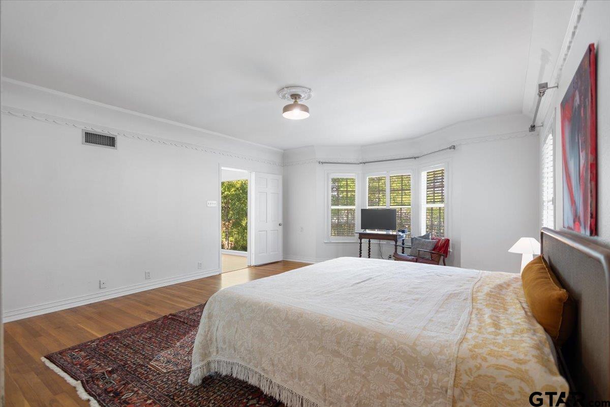 1420 Donnybrook