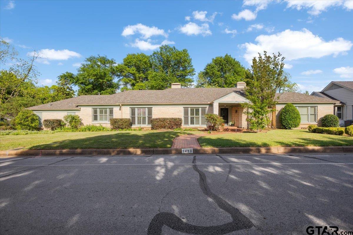 1420 Donnybrook