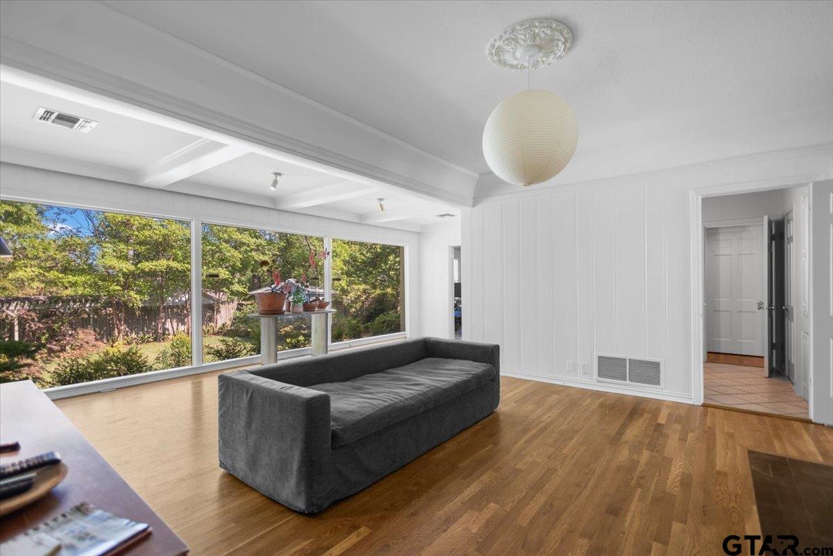 1420 Donnybrook