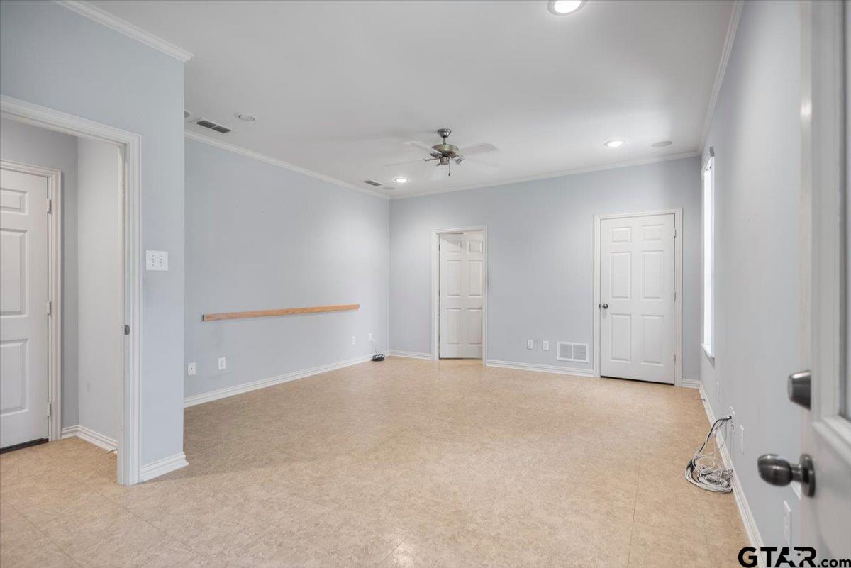 11831 Smallwood