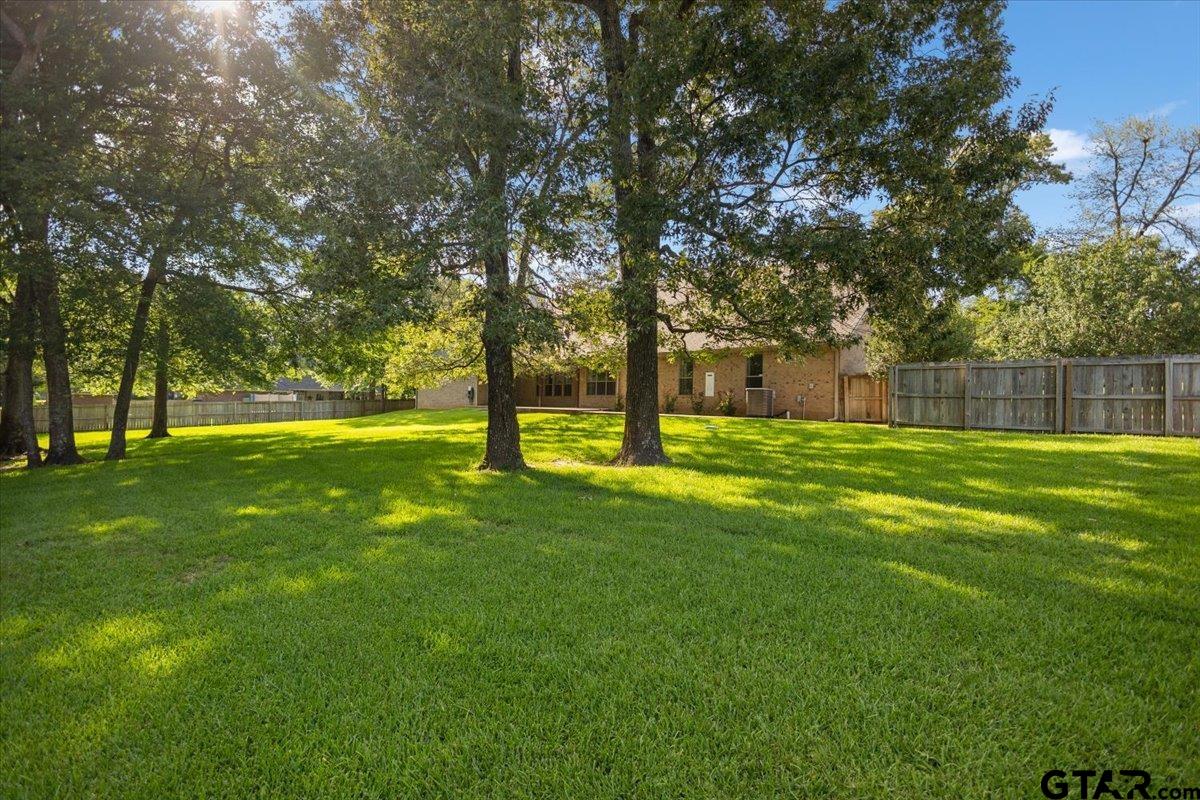 11831 Smallwood